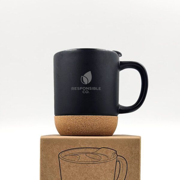 taza-mika-otis-negra-corcho-ceramica